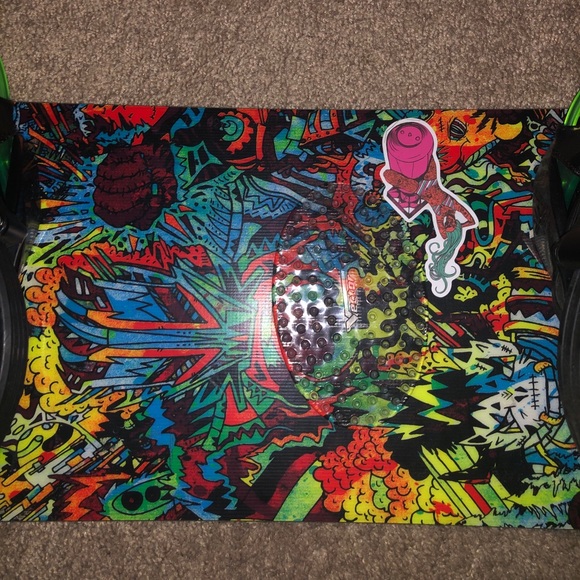 K2 Vandal Snowboard + matching K2 Vandal Bindings - Picture 3 of 7